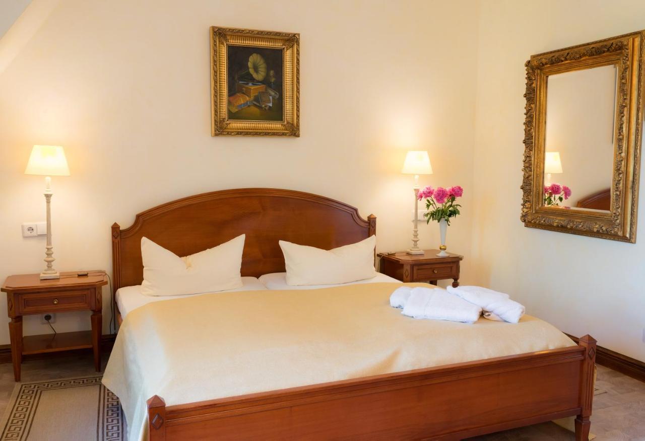 Schlosshotel Zum Markgrafen Quedlinburg Dış mekan fotoğraf